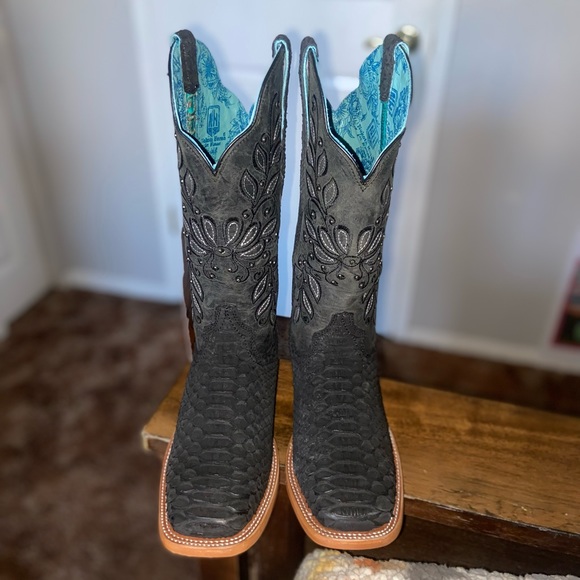 Nokota Horse Python Black Boots - Picture 3 of 5